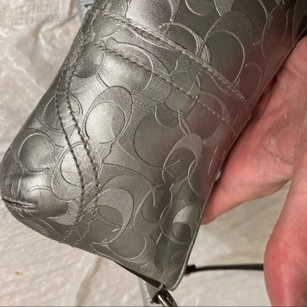 Coach vintage y2k silver leather debossed optic c mini bag or wristlet - Picture 7 of 12